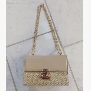 Zara Bags - Cream shoulder bag Zara Bags - Cream shoulder bag
